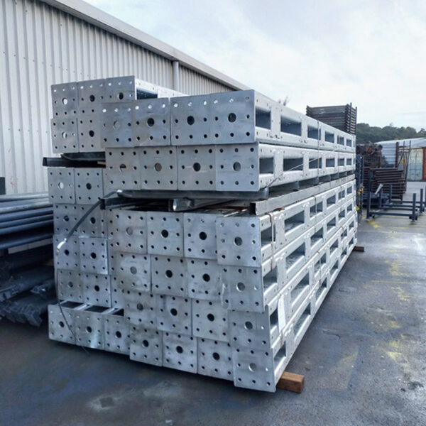Mega Beam 5400mm