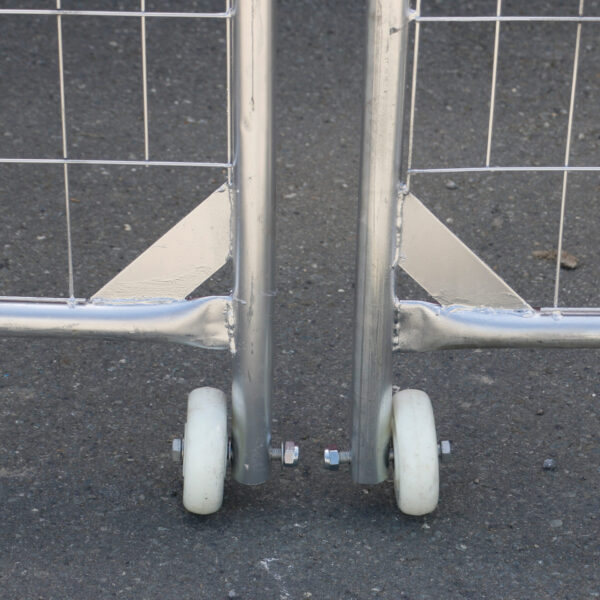 Right & Left Gate - 2.1m H x 2.4m W (Pair)