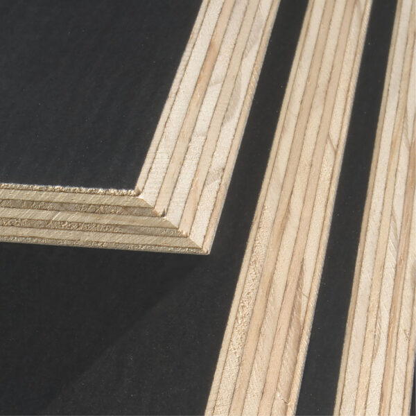 Hardwood Formply - 2440 x 1220mm - 18mm